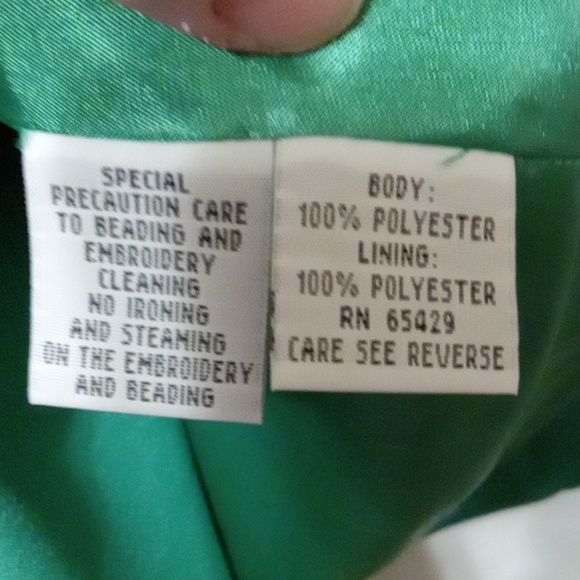 Lisa Rene 2 pc suit 10 - Picture 6 of 13